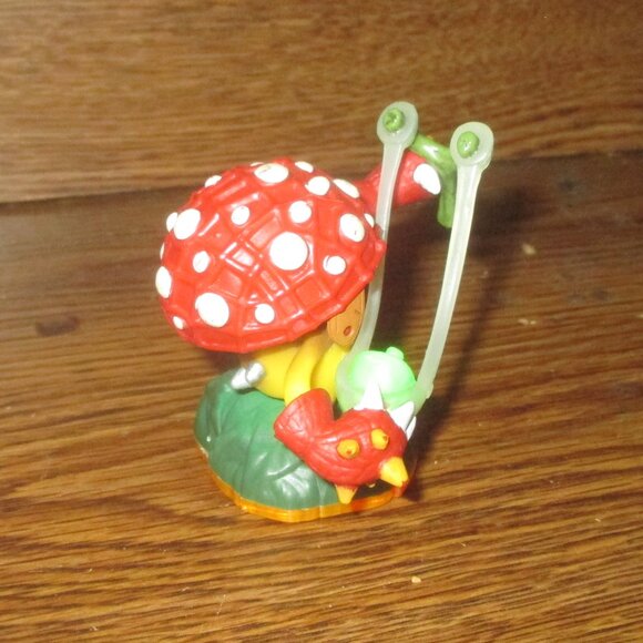 Shroomboom from Skylanders: Giants Figures - Picture 2 of 4